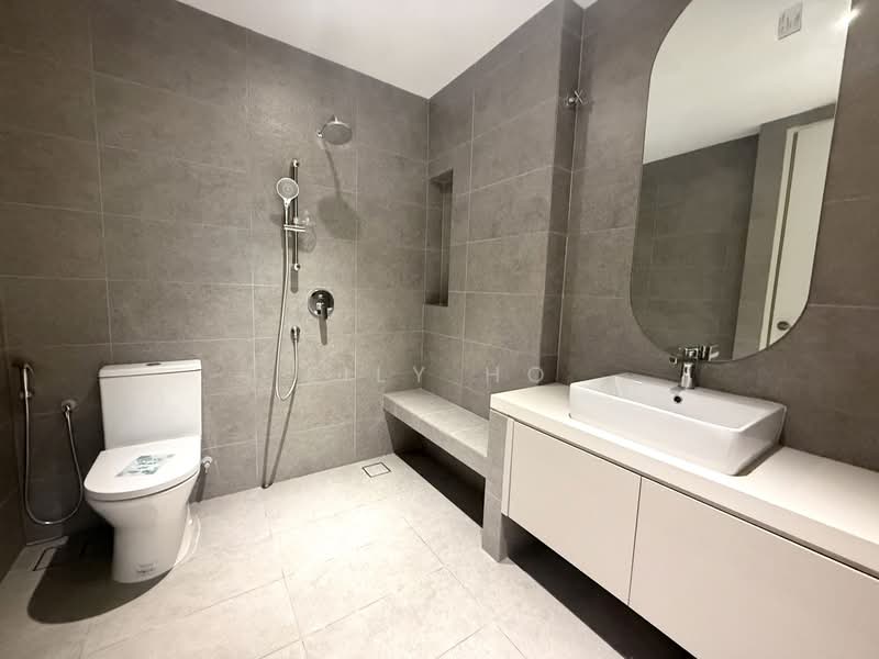 Bungalow for Sale in Seri Kembangan (Selangor) - Lily Ho - Bathroom - PropertyGuru.com.my