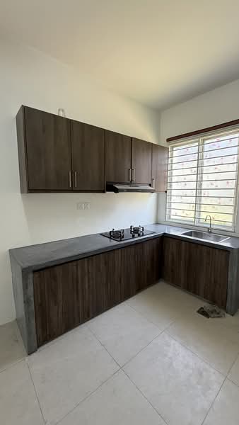 2-storey Terraced House for Sale in Dengkil (Selangor) - Chloe Chan - Kitchen - PropertyGuru.com.my