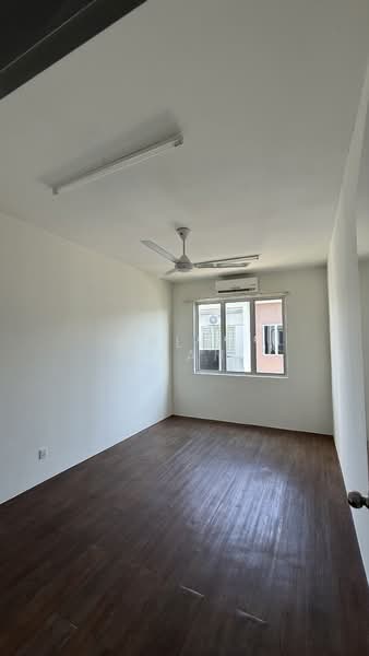 2-storey Terraced House for Sale in Dengkil (Selangor) - Chloe Chan - PropertyGuru.com.my