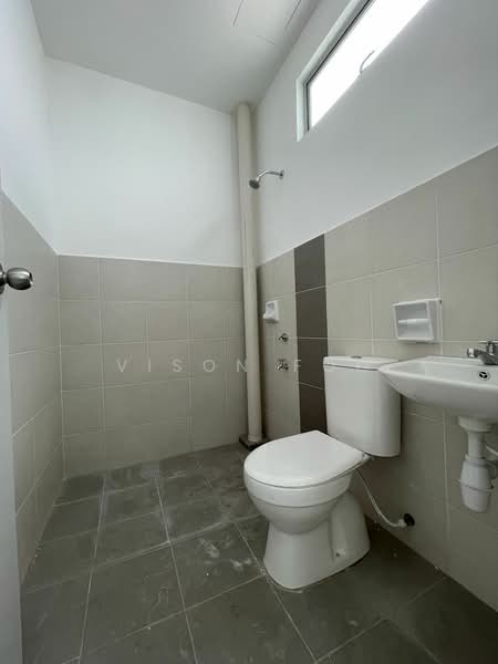 Rumah Teres 2 Tingkat untuk Disewa di Pasir Gudang (Johor) - Vison Foo - Bathroom - PropertyGuru.com.my