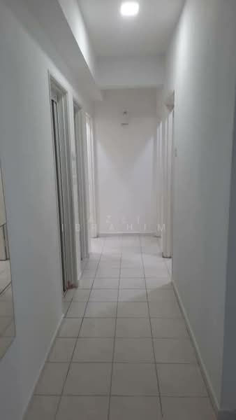 Kondominium untuk Dijual di Warisan City View - Azli Ibrahim - Corridor - PropertyGuru.com.my