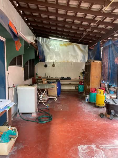 Semi-Detached House for Sale in Batu Uban (Gelugor) - Elynne Leong - Kitchen - PropertyGuru.com.my
