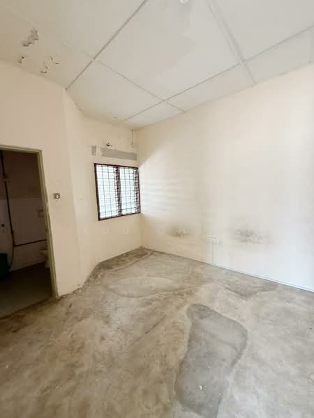Rumah Teres 1 Tingkat untuk Dijual di Taman Puteri Wangsa (Ulu Tiram) - Kuu Chin - Interior - PropertyGuru.com.my