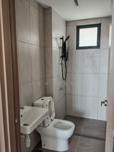 Apartment for Rent at RESIDENSI PAUH HARMONI - SH Lee - Bathroom - PropertyGuru.com.my
