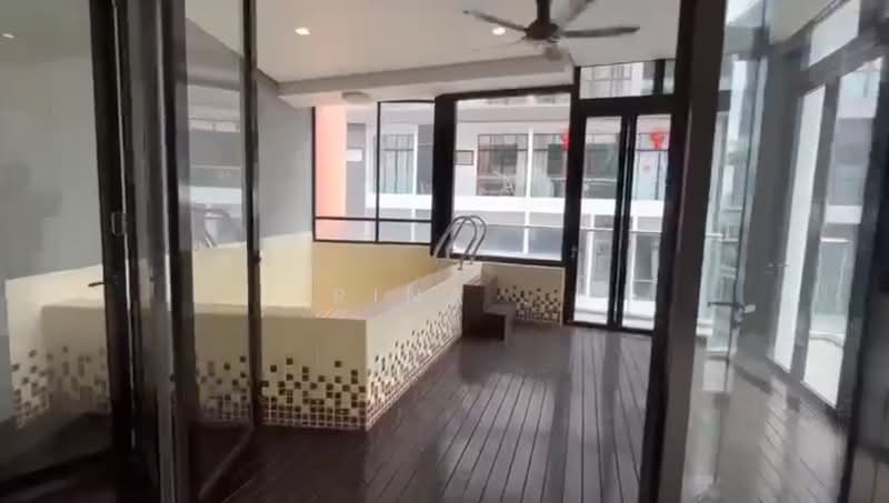 Condominium for Sale at Gallery @ U-Thant - Rina . - Pool - PropertyGuru.com.my