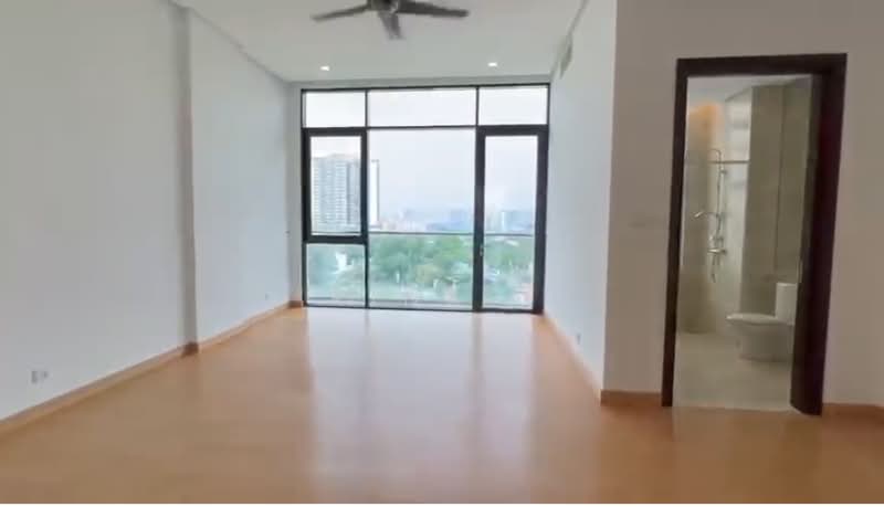 Condominium for Sale at Gallery @ U-Thant - Rina . - Bathroom - PropertyGuru.com.my