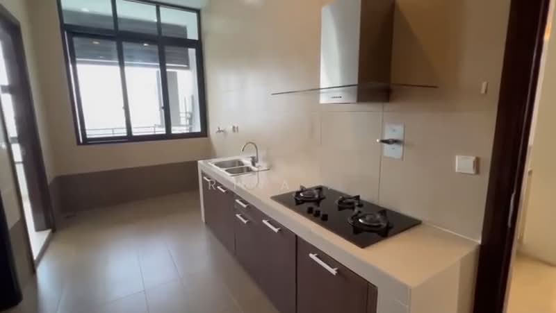 Condominium for Sale at Gallery @ U-Thant - Rina . - Kitchen - PropertyGuru.com.my