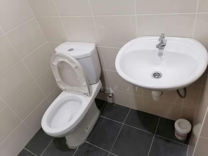 Condominium for Rent at Residensi Zamrud - Daniel Je - PropertyGuru.com.my