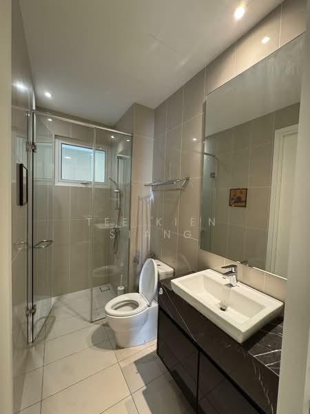 Kondominium untuk Disewa di Pavilion Hilltop - Tee Kien Siang - Bathroom - PropertyGuru.com.my