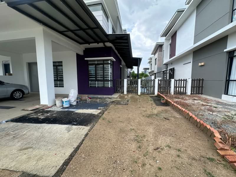 Semi-Detached House for Sale in Semenyih (Selangor) - Chris Choo - PropertyGuru.com.my