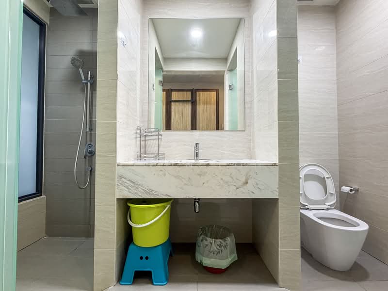 Service Residence for Sale at Tropicana Gardens - Dixon Loh - Bathroom - PropertyGuru.com.my