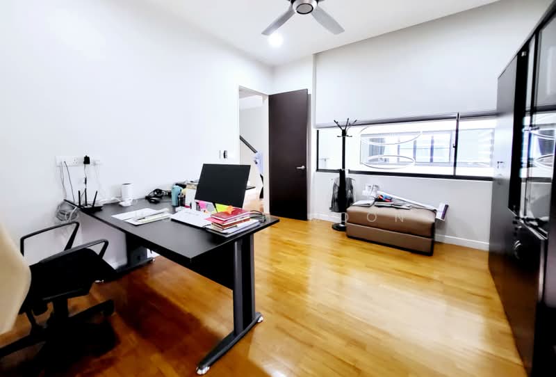 Rumah Berkembar untuk Dijual di Bandar Sungai Long (Selangor) - Ho Kah Moon - Study - PropertyGuru.com.my
