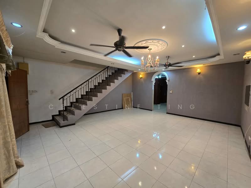 Rumah Teres 2 Tingkat untuk Dijual di Bandar Sunway Semenyih (Semenyih) - Celestine Ting - Living Room - PropertyGuru.com.my