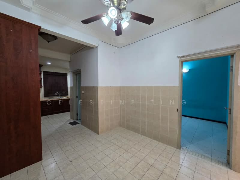 Rumah Teres 2 Tingkat untuk Dijual di Bandar Sunway Semenyih (Semenyih) - Celestine Ting - Kitchen - PropertyGuru.com.my