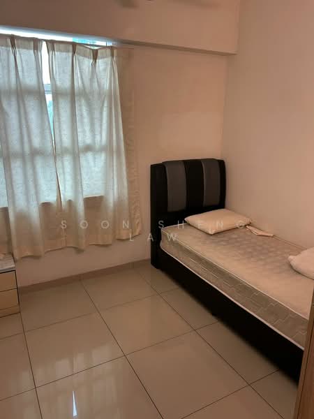 Condominium for Sale at The Zest @ Kinrara 9 - Soon Sheng Law - Bedroom - PropertyGuru.com.my
