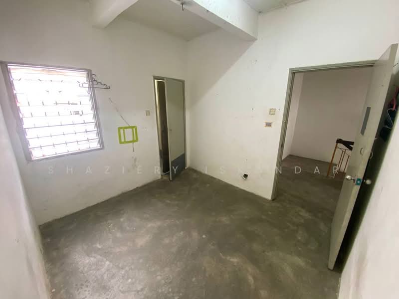 2-storey Terraced House for Sale in Rawang Perdana 2 (Rawang) - Shaziery Iskandar - PropertyGuru.com.my