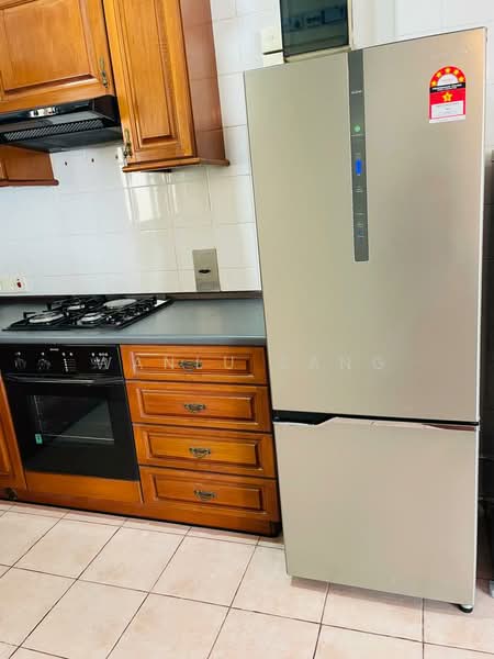 Kondominium untuk Disewa di Mont Kiara Sophia - Wanlu Sang - Kitchen - PropertyGuru.com.my