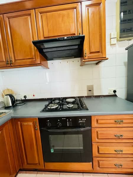 Kondominium untuk Disewa di Mont Kiara Sophia - Wanlu Sang - Kitchen - PropertyGuru.com.my