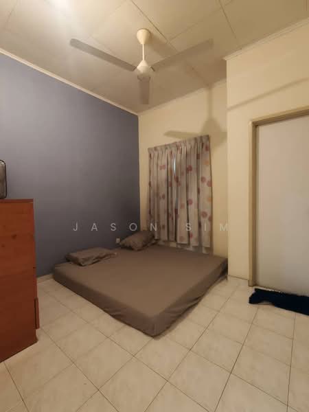 Rumah Teres untuk Dijual di Taman Mutiara Rini (Skudai) - Jason Sim - Bedroom - PropertyGuru.com.my