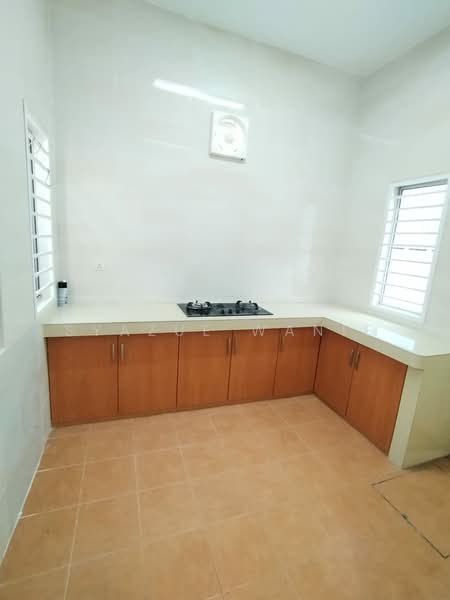 Rumah Teres 2 Tingkat untuk Dijual di Mahkota Cheras (Cheras) - Syazue Wanie - Kitchen - PropertyGuru.com.my