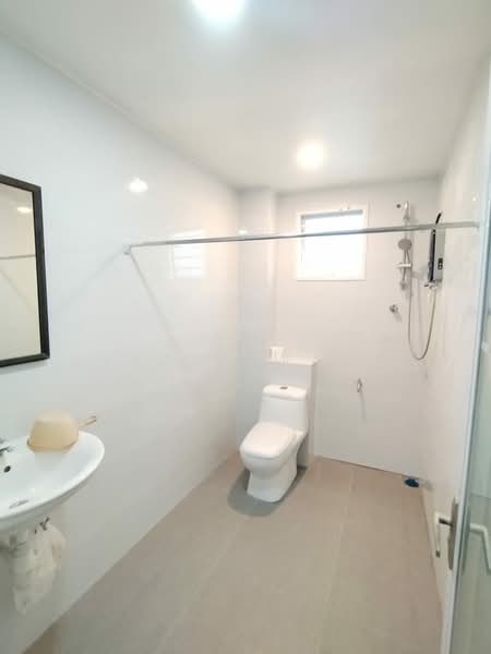 Rumah Teres 2 Tingkat untuk Dijual di Mahkota Cheras (Cheras) - Syazue Wanie - Bathroom - PropertyGuru.com.my