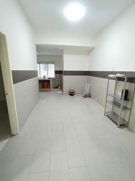 Rumah Teres 2 Tingkat untuk Dijual di Mahkota Cheras (Cheras) - Syazue Wanie - Kitchen - PropertyGuru.com.my