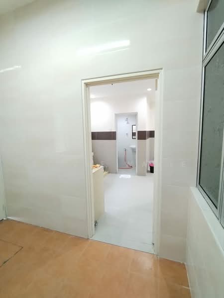 Rumah Teres 2 Tingkat untuk Dijual di Mahkota Cheras (Cheras) - Syazue Wanie - Bathroom - PropertyGuru.com.my