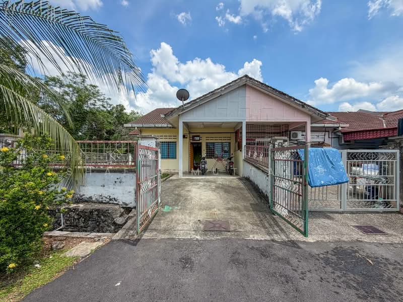 Terraced House for Sale in Taman Desa Jasmin (Nilai) - Shafiq Muttalib - Exterior - PropertyGuru.com.my