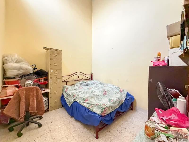 Terraced House for Sale in Taman Desa Jasmin (Nilai) - Shafiq Muttalib - Bedroom - PropertyGuru.com.my