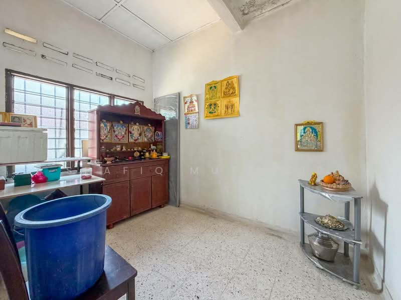 Terraced House for Sale in Taman Desa Jasmin (Nilai) - Shafiq Muttalib - Interior - PropertyGuru.com.my
