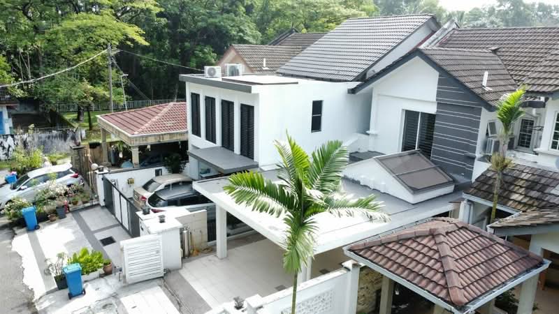 Rumah Teres 2 Tingkat untuk Dijual di Taman Bukit Saga (Shah Alam) - Tina Abas - Exterior - PropertyGuru.com.my