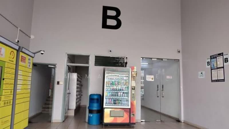 Apartment for Rent at Lake View Suites - Aamani Lee - Entrance - PropertyGuru.com.my