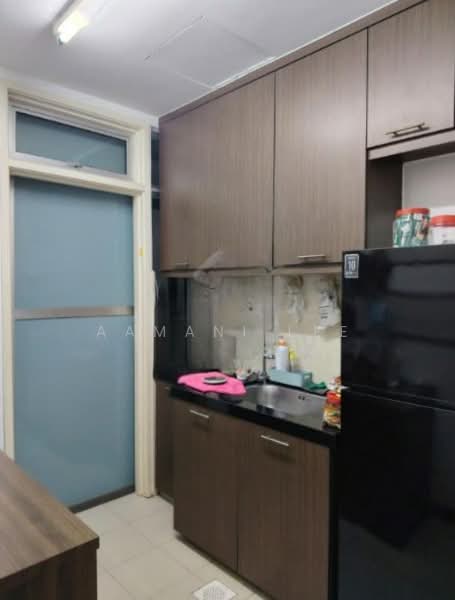 Apartment for Rent at Lake View Suites - Aamani Lee - Kitchen - PropertyGuru.com.my