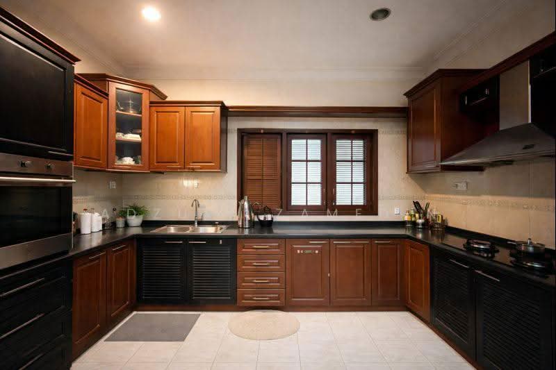 Bungalow House for Sale in SS1 (Petaling Jaya) - Adzura Zamedin - Kitchen - PropertyGuru.com.my
