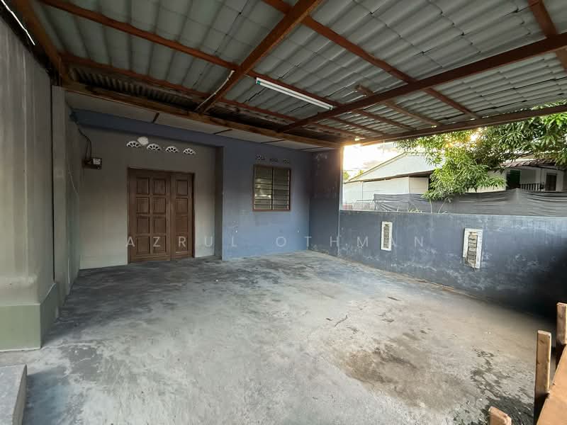 Rumah Teres 1 Tingkat untuk Dijual di Bandar Baru Senawang (Senawang) - Azrul Othman - Exterior - PropertyGuru.com.my