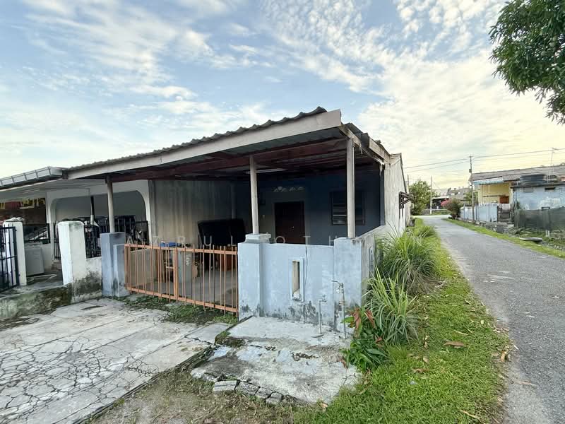 Rumah Teres 1 Tingkat untuk Dijual di Bandar Baru Senawang (Senawang) - Azrul Othman - PropertyGuru.com.my