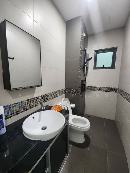 Condominium for Rent at The Vyne - Austin Phang - Bathroom - PropertyGuru.com.my