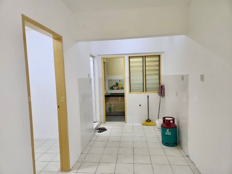 Apartment for Sale at Lakeview Apartments - Shaziery Iskandar - PropertyGuru.com.my