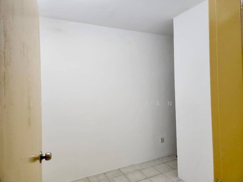 Apartment for Sale at Lakeview Apartments - Shaziery Iskandar - PropertyGuru.com.my