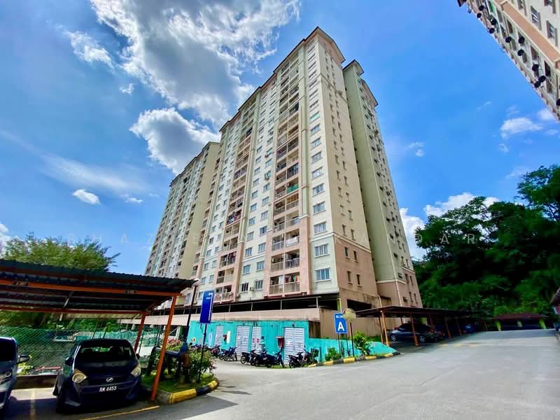 Apartment for Sale at Lakeview Apartments - Shaziery Iskandar - PropertyGuru.com.my