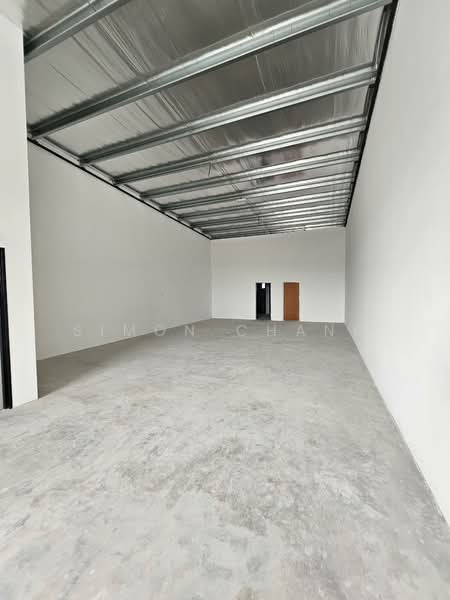 Terrace Factory for Sale in Taman Kapar Permai (Kapar) - Simon Chang - Interior - PropertyGuru.com.my