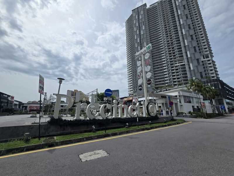 Shop for Rent in Tanjung Tokong (Penang) - Patrick . - Exterior - PropertyGuru.com.my