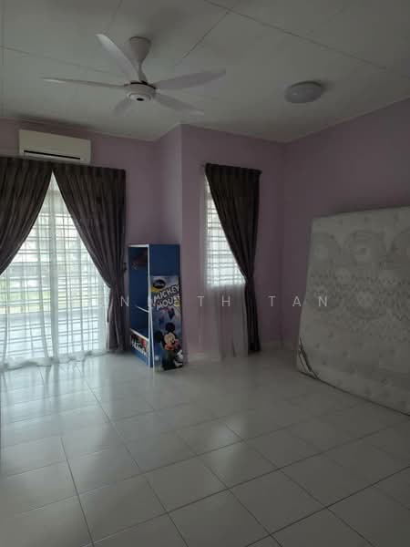 Terraced House for Rent in Bandar Jaya Putra (Johor Bahru) - Kenneth Tan - Bedroom - PropertyGuru.com.my