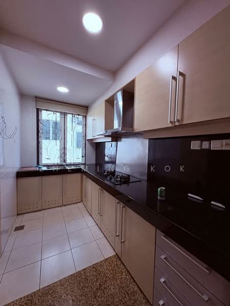 Rumah Teres 2 Tingkat untuk Dijual di Saujana Damansara (Damansara Damai) - Zheming Kok - Kitchen - PropertyGuru.com.my