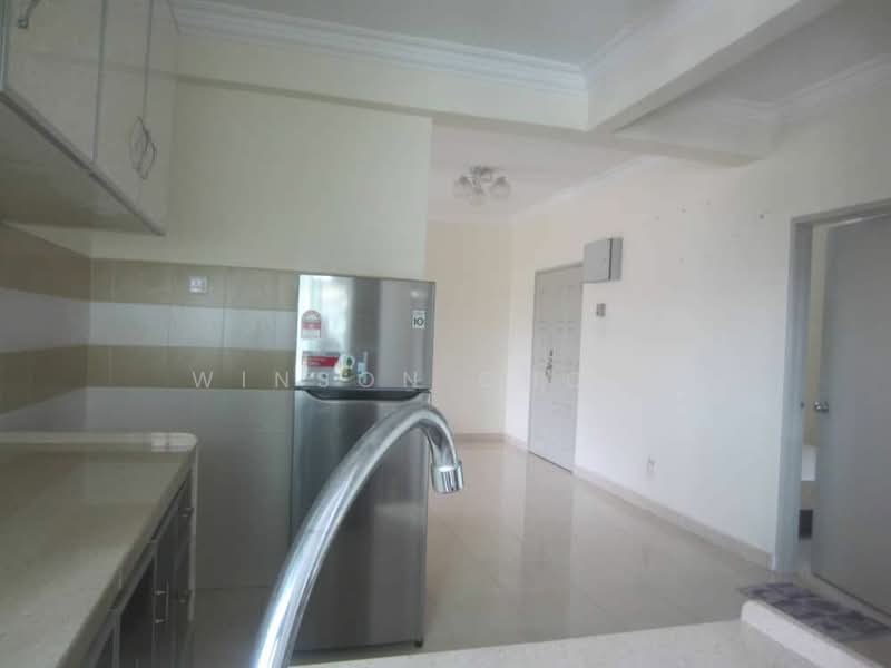 Pangsapuri untuk Dijual di Ixora Heights Apartment - Winson Chong - Kitchen - PropertyGuru.com.my