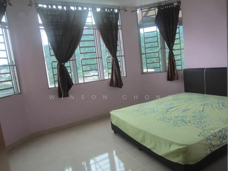Pangsapuri untuk Dijual di Ixora Heights Apartment - Winson Chong - Bedroom - PropertyGuru.com.my