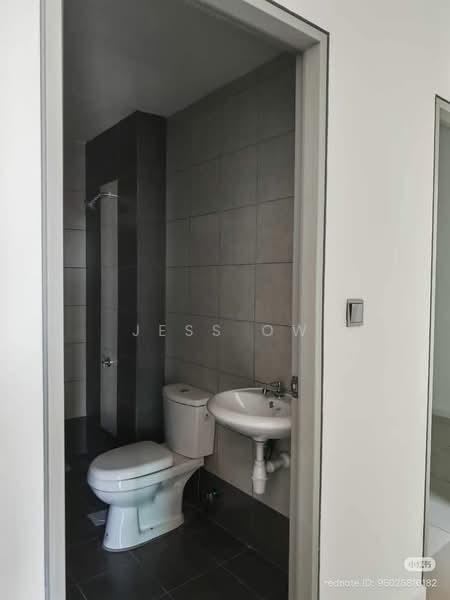Servis Apartment untuk Dijual di One 49 Residence - Jess Ow - Bathroom - PropertyGuru.com.my