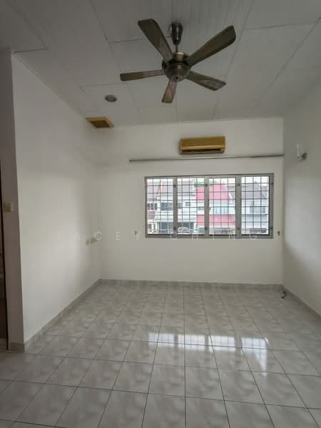 2-storey Terraced House for Sale in Sea Park (Petaling Jaya) - Jacey Ching - Interior - PropertyGuru.com.my