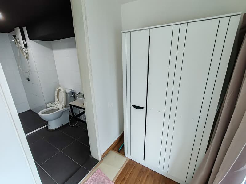 Service Residence for Rent at SOHO @ Empire City - Tom Lee - Bathroom - PropertyGuru.com.my