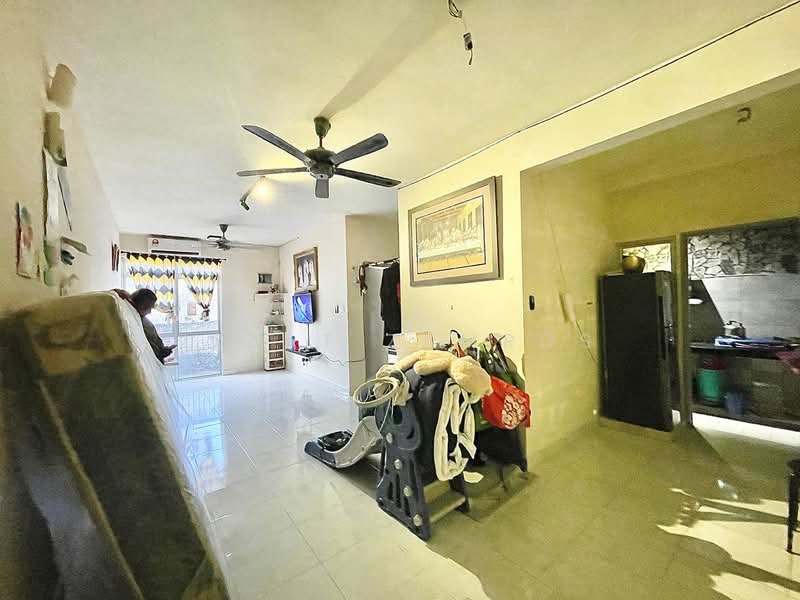 Apartment for Sale at MasReca n19eteen - Izzat Zamros - Living Room - PropertyGuru.com.my
